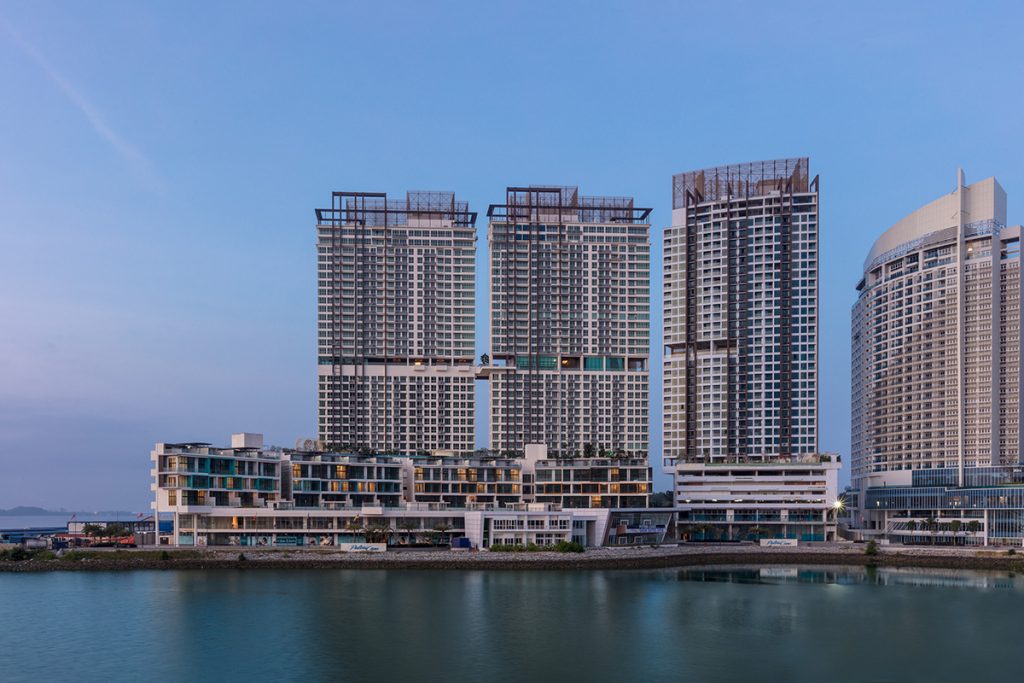 Puteri Cove Residences